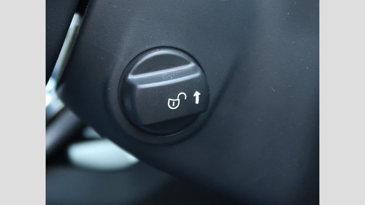 2022 認定中古車 Land Rover Range Rover Velar バイロンブルー P250 AWD（オートマチック） R-DYNAMIC S