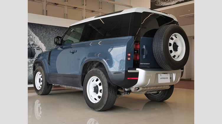 2023 認定中古車 Land Rover Defender 90 Tasman Blue 2.0 litre i4P Petrol 2.0L P300