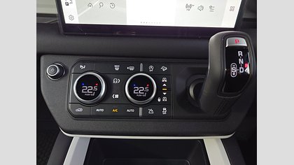Defender 110 51