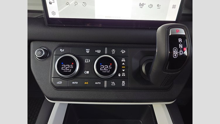 2024 認定中古車 Land Rover Defender 110 ゴンドワナストーン D350 ディーゼルマイルドハイブリッド S