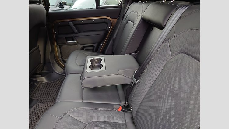 2024 認定中古車 Land Rover Defender 110 ゴンドワナストーン D350 ディーゼルマイルドハイブリッド S