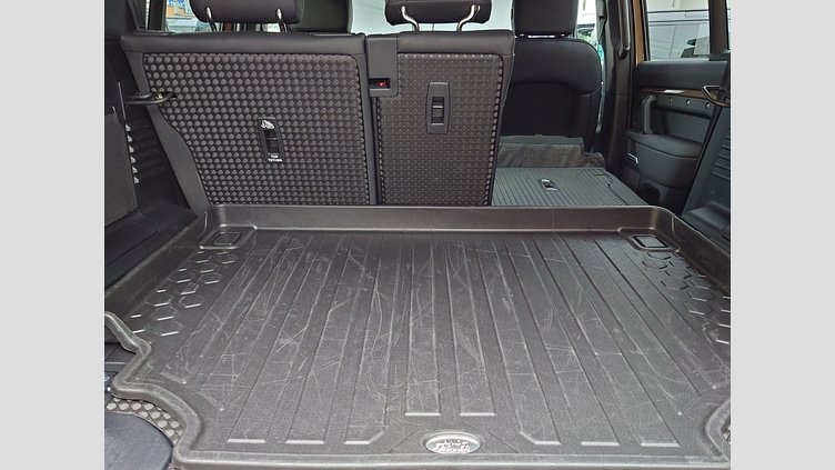 2024 認定中古車 Land Rover Defender 110 ゴンドワナストーン D350 ディーゼルマイルドハイブリッド S