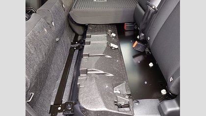 Defender 110 66