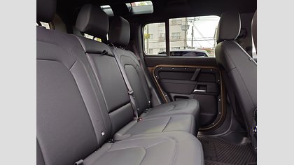 Defender 110 32