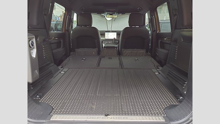 2024 認定中古車 Land Rover Defender 110 ゴンドワナストーン D350 ディーゼルマイルドハイブリッド S