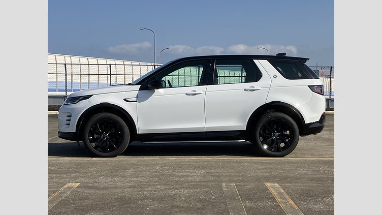 2024 認定中古車 Land Rover Discovery Sport フジホワイト D200マイルドハイブリッド（ディーゼル） 標準ホイール Dynamic SE