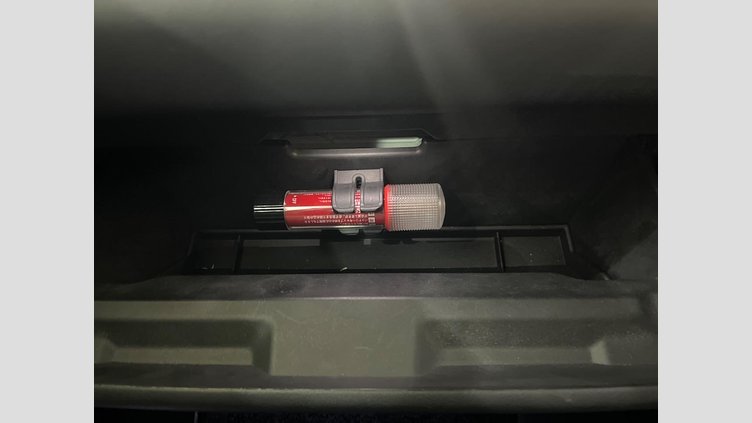 2021 認定中古車 Land Rover Defender 110 サントリーニブラック D300 AWD（AT） X