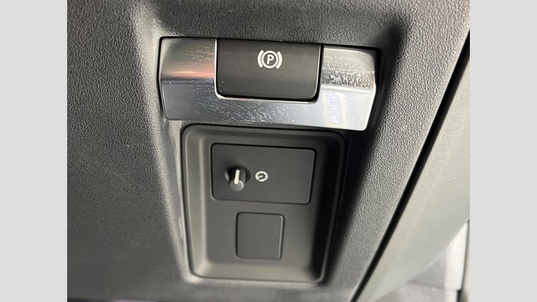 2021 認定中古車 Land Rover Defender 110 サントリーニブラック D300 AWD（AT） X