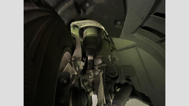 2021 認定中古車 Land Rover Defender 110 サントリーニブラック D300 AWD（AT） X