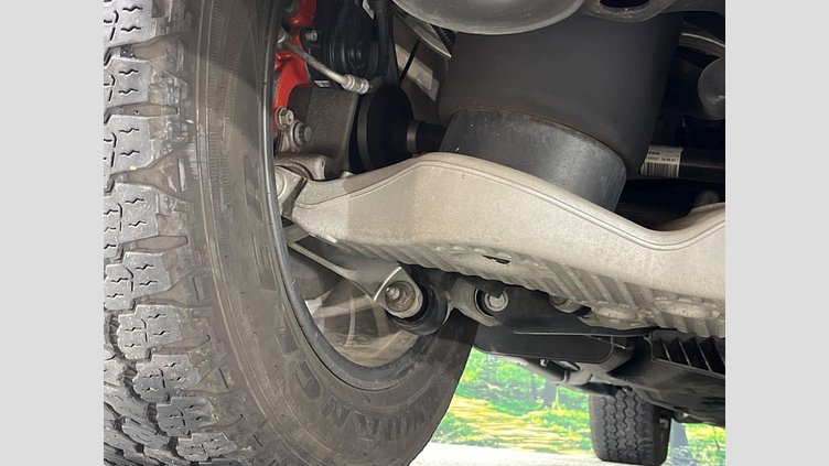 2021 認定中古車 Land Rover Defender 110 サントリーニブラック D300 AWD（AT） X