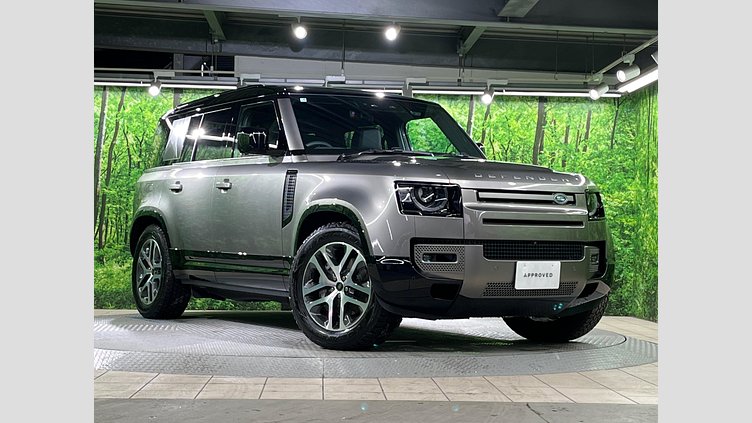 2024 認定中古車 Land Rover Defender 110 シリコンシルバー D350 ディーゼルマイルドハイブリッド X-Dynamic SE　HAKUBA EDITION
