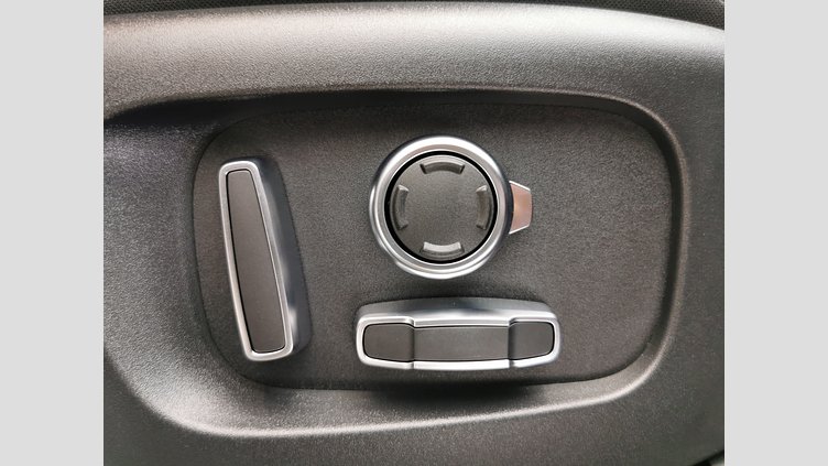 2024 認定中古車 Land Rover Range Rover Evoque カルパチアングレイ プラグインハイブリッド（ガソリン） Standard Wheelbase DYNAMIC HSE