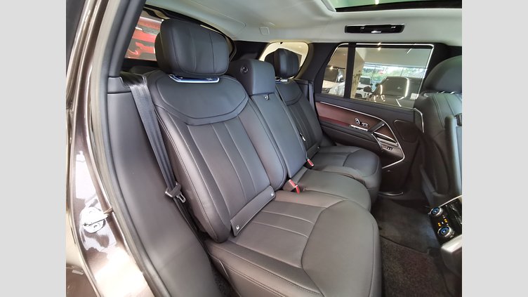 2024 認定中古車 Land Rover Range Rover トルマリンブラウン - グロスフィニッシュ P550 AWD PHEV（AT） スタンダードホイールベース Autobiography