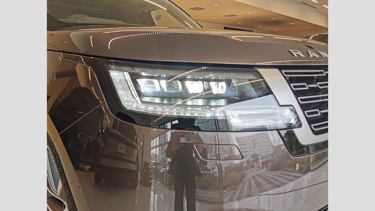 2024 認定中古車 Land Rover Range Rover トルマリンブラウン - グロスフィニッシュ P550 AWD PHEV（AT） スタンダードホイールベース Autobiography