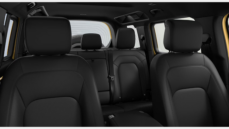 2025 Novo vozilo Land Rover Defender 110 Deep Sandglow Yellow 3.0D 350HP AWD A8 Trophy Edition Deep Sandglow 