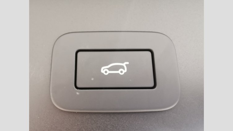 2024 認定中古車 Land Rover Range Rover Evoque カルパチアングレイ D200マイルドハイブリッド（ディーゼル） スタンダードホイールベース S