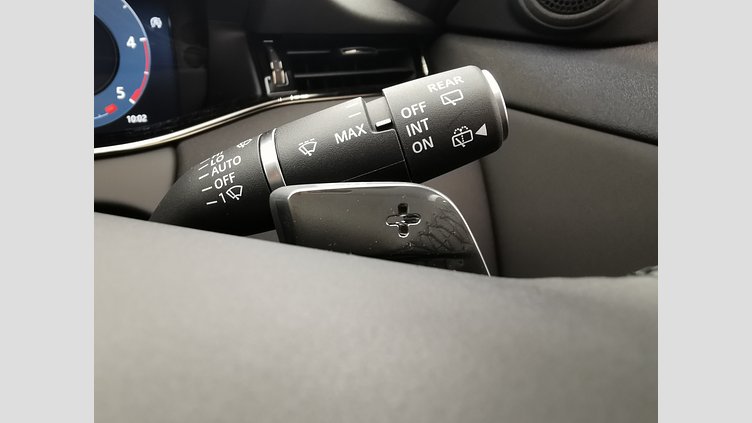 2024 認定中古車 Land Rover Range Rover Evoque カルパチアングレイ D200マイルドハイブリッド（ディーゼル） スタンダードホイールベース S