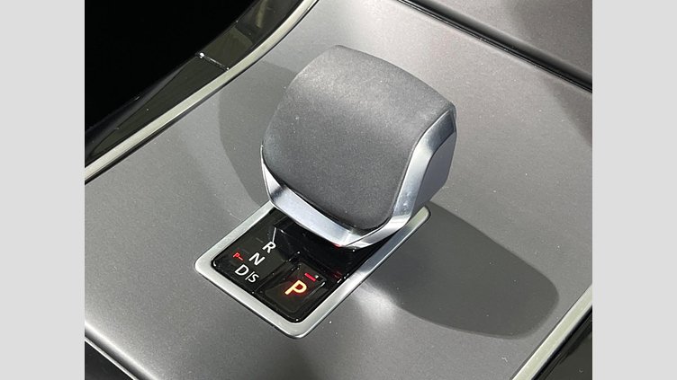 2024 認定中古車 Land Rover Range Rover Evoque フジホワイト P200（ガソリン） スタンダードホイールベース DYNAMIC SE