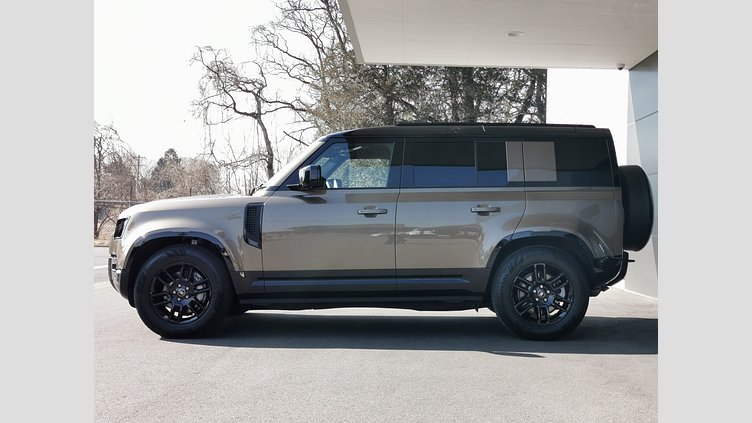 2024 認定中古車 Land Rover Defender 110 ゴンドワナストーン D350 ディーゼルマイルドハイブリッド X-Dynamic SE
