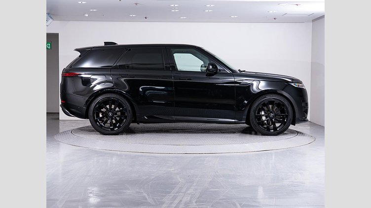 2024 認定中古車 Land Rover Range Rover Sport サントリーニブラック D300マイルドハイブリッド スタンダードホイールベース Dynamic SE