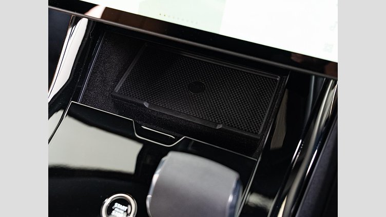 2024 認定中古車 Land Rover Range Rover Sport サントリーニブラック D300マイルドハイブリッド スタンダードホイールベース Dynamic SE