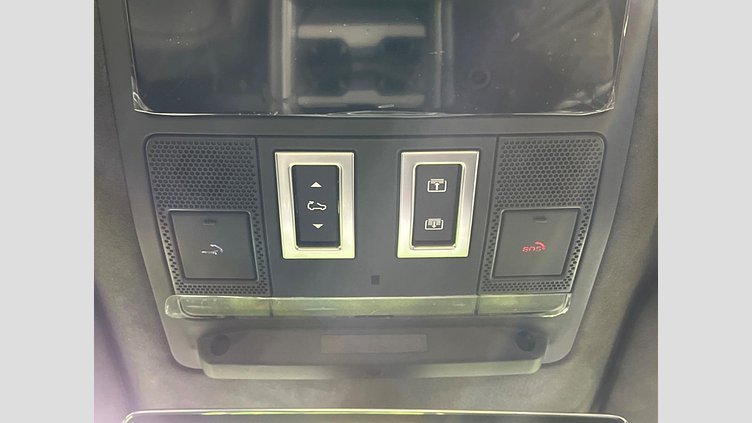 2024 認定中古車 Land Rover Defender 110 セドナレッド D350 ディーゼルマイルドハイブリッド Sedona Edition