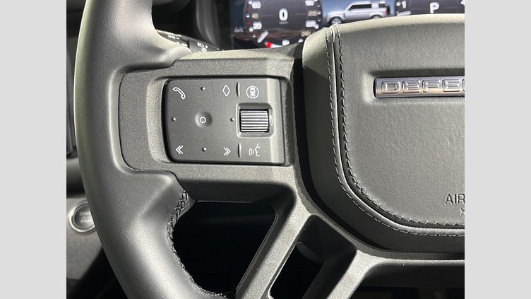 2024 認定中古車 Land Rover Defender 110 セドナレッド D350 ディーゼルマイルドハイブリッド Sedona Edition