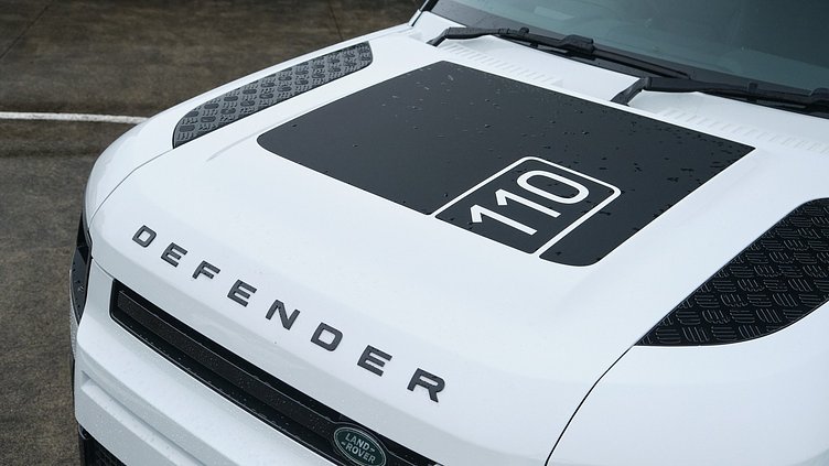 2025 Approved Land Rover Defender 110 Fuji White 110 425 EDITION