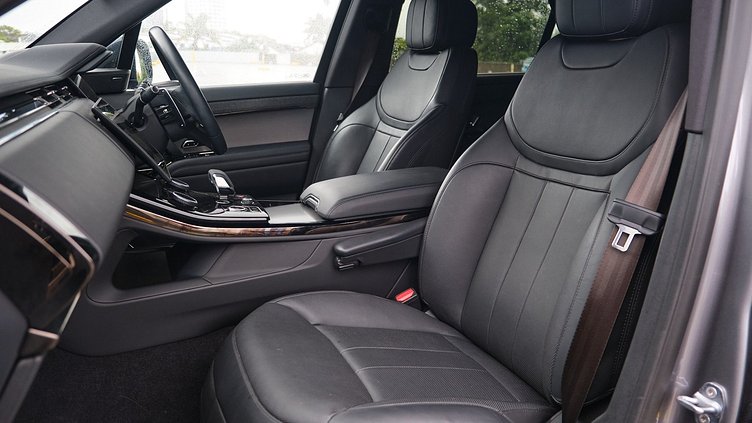 2023 Approved Land Rover Range Rover Sport Eiger Grey D300 Dynamic SE