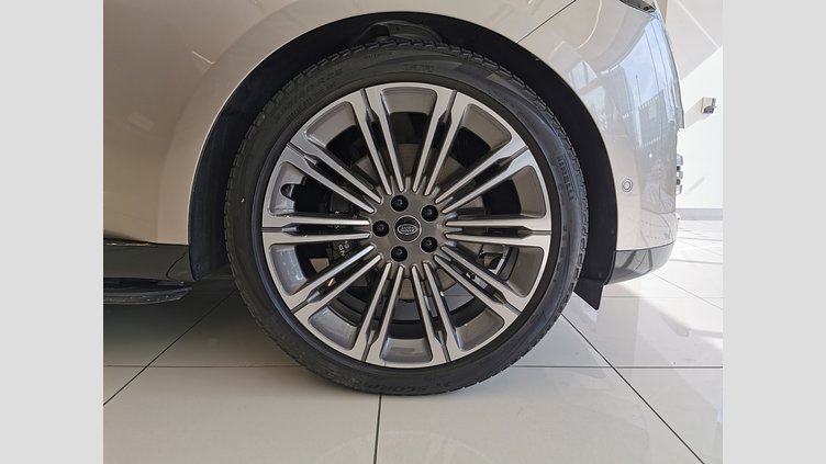 2024 認定中古車 Land Rover Range Rover Batumi Gold D300　3.0L AUTOBIOGRAPHY　StandardWheelBase