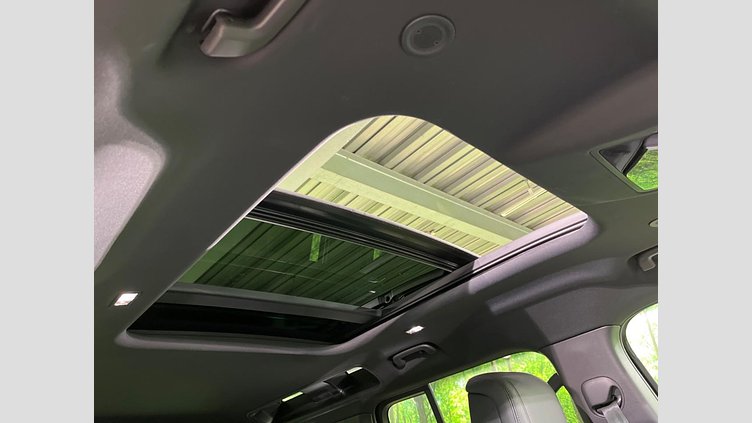 2023 認定中古車 Land Rover Defender 110 サントリーニブラック D300 AWD（AT） X-DYNAMIC HSE