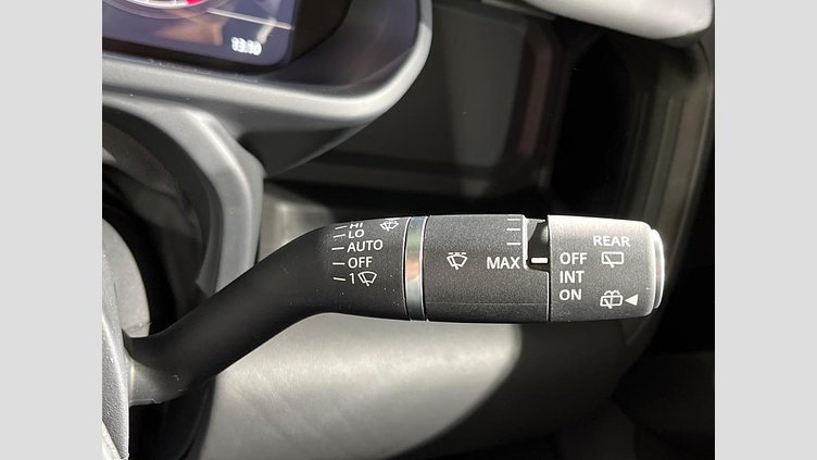 2023 認定中古車 Land Rover Defender 110 サントリーニブラック D300 AWD（AT） X-DYNAMIC HSE