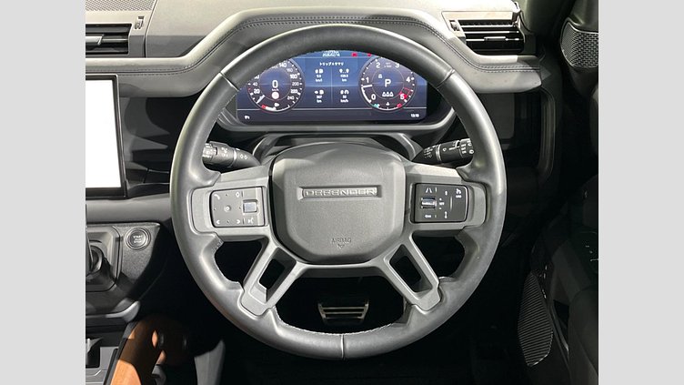 2023 認定中古車 Land Rover Defender 110 サントリーニブラック D300 AWD（AT） X-DYNAMIC HSE