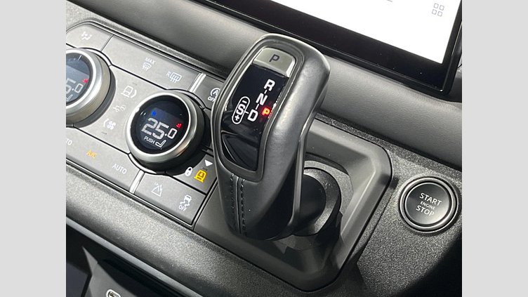 2023 認定中古車 Land Rover Defender 110 サントリーニブラック D300 AWD（AT） X-DYNAMIC HSE