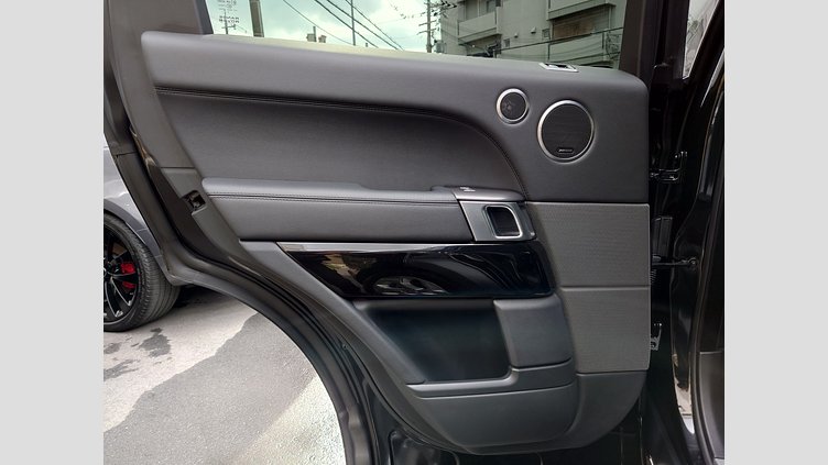 2021 認定中古車 Land Rover Range Rover Sport サントリーニブラック INGENIUM 3.0L 6気筒ディーゼル MHEV 300PS SE