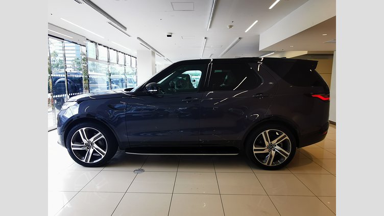 2024 認定中古車 Land Rover Discovery ヴァレジネブルー D300マイルドハイブリッド（ディーゼル） スタンダードホイールベース Dynamic HSE