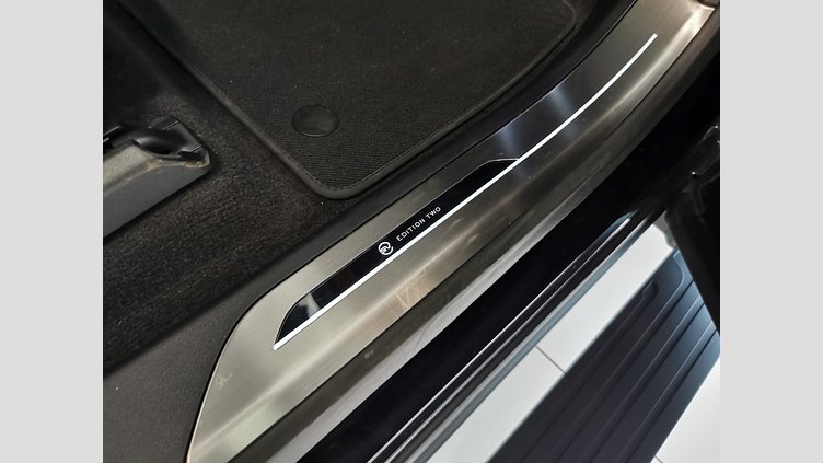 2024 認定中古車 Land Rover Range Rover Sport リグリアンブラック- グロスフィニッシュ P635マイルドハイブリッド スタンダードホイールベース SV Edition Two