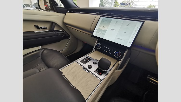 2022 認定中古車 Land Rover Range Rover シャラントグレー P530 AWD（AT） スタンダードホイールベース AUTOBIOGRAPHY