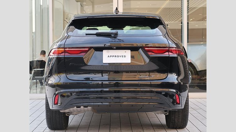 2023 認定中古車 Jaguar F-Pace Santorini Black ２L Ｒ－ダイナミック ＳＥ Ｄ２００
