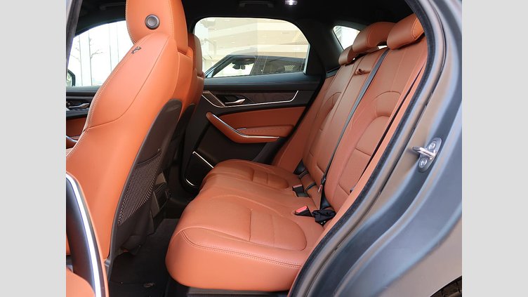 2023 認定中古車 Jaguar F-Pace Santorini Black ２L Ｒ－ダイナミック ＳＥ Ｄ２００