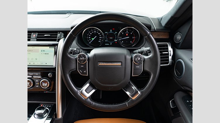 2017 認定中古車 Land Rover Discovery Santorini Black 3.0 V6 Dsl Mono Turbo Std Flow HSE 5人乗り