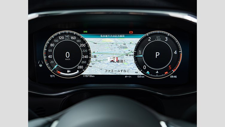 2023 認定中古車 Jaguar F-Pace オストゥーニパールホワイト D204 AWD（オートマチック）MHEV R-DYNAMIC SE D200