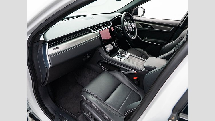 2023 認定中古車 Jaguar F-Pace オストゥーニパールホワイト D204 AWD（オートマチック）MHEV R-DYNAMIC SE D200