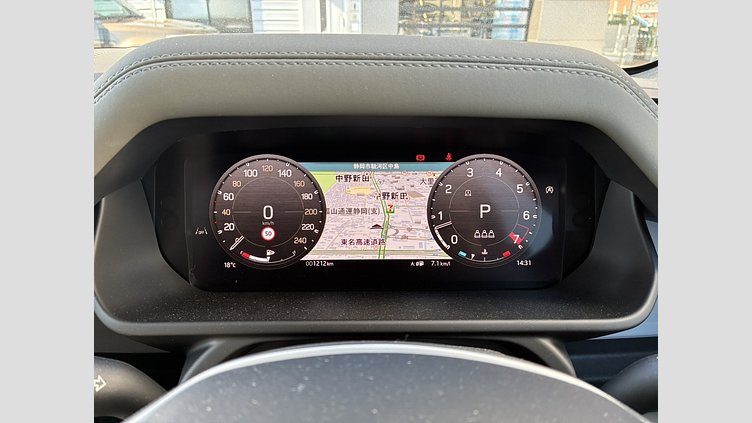 2025 認定中古車 Land Rover Defender 110 フジホワイト P300 ガソリン X-Dynamic SE