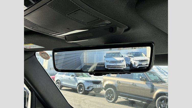 2025 認定中古車 Land Rover Defender 110 フジホワイト P300 ガソリン X-Dynamic SE