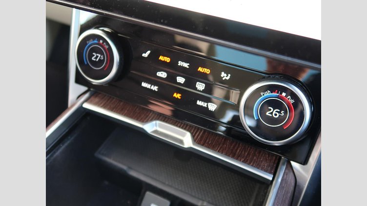 2022 認定中古車 Land Rover Range Rover シャラントグレー D300 AWD MHEV（AT） スタンダードホイールベース AUTOBIOGRAPHY