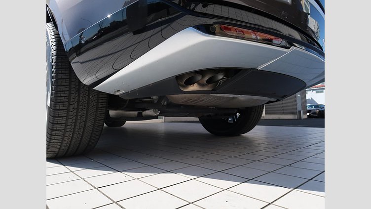 2022 認定中古車 Land Rover Range Rover シャラントグレー D300 AWD MHEV（AT） スタンダードホイールベース AUTOBIOGRAPHY