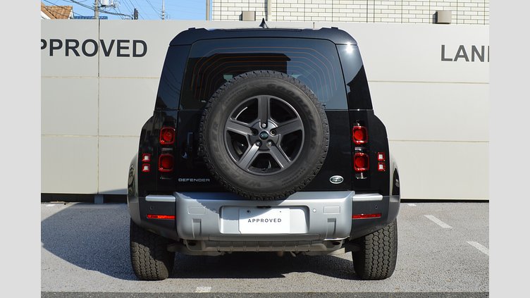 2022 認定中古車 Land Rover Defender 110 サントリーニブラック P300 AWD（AT） S
