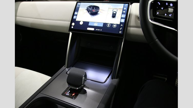 2024 認定中古車 Land Rover Discovery Sport ハクバシルバー D200マイルドハイブリッド（ディーゼル） DYNAMIC SE