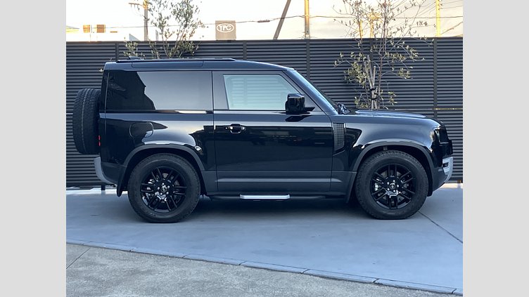 2022 認定中古車 Land Rover Defender 90 サントリーニブラック P300 AWD（AT） S